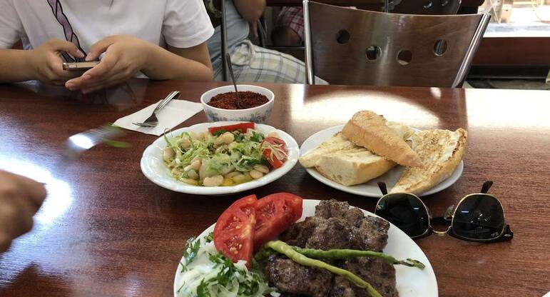 Kofteci Salih Arslan Kemeralti Izmir